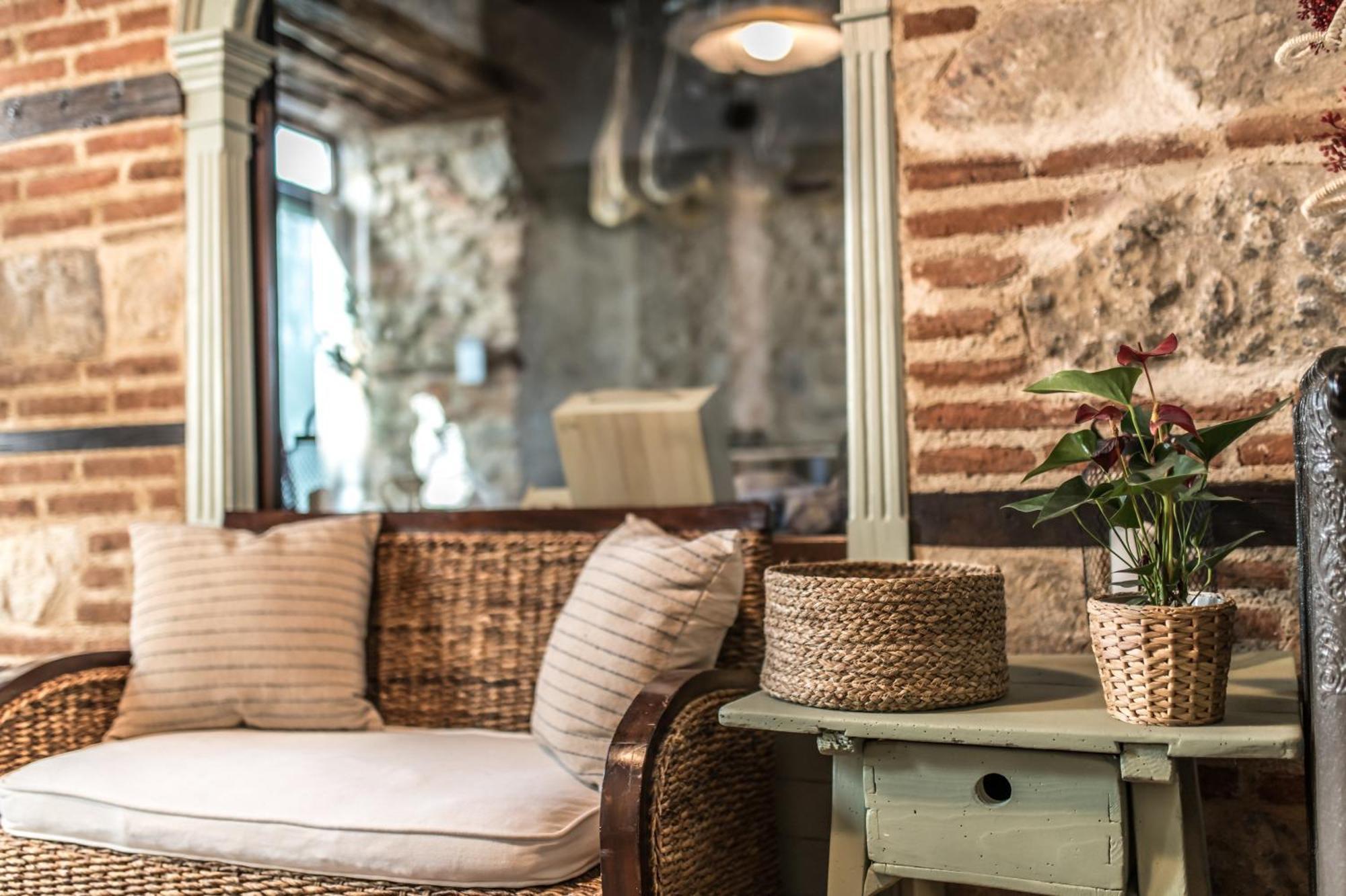 Apartamentos Rurales Los Olivos En Candelario Extérieur photo