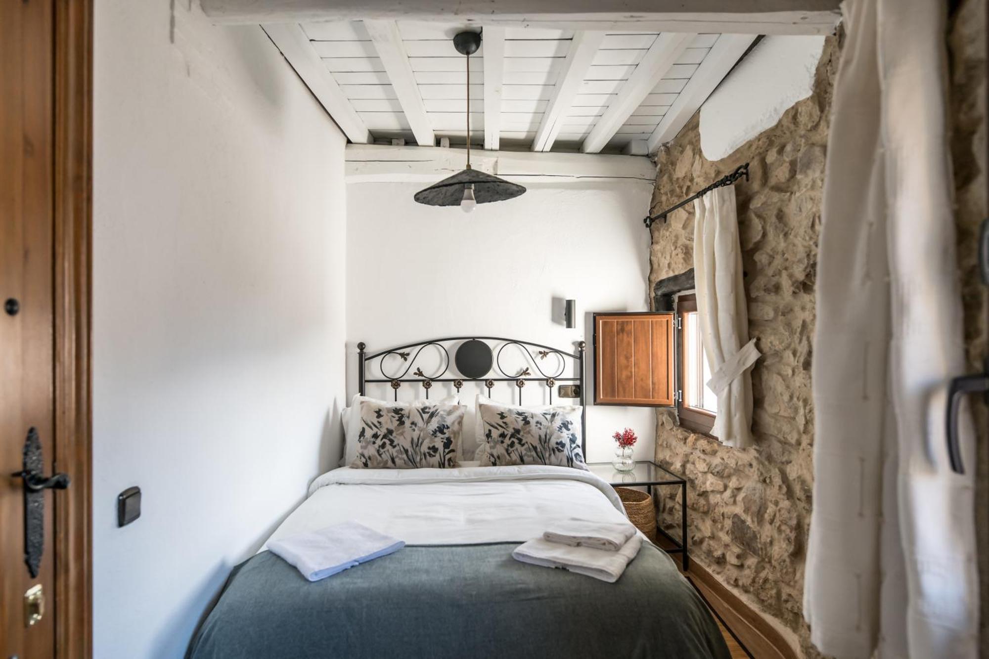 Apartamentos Rurales Los Olivos En Candelario Extérieur photo